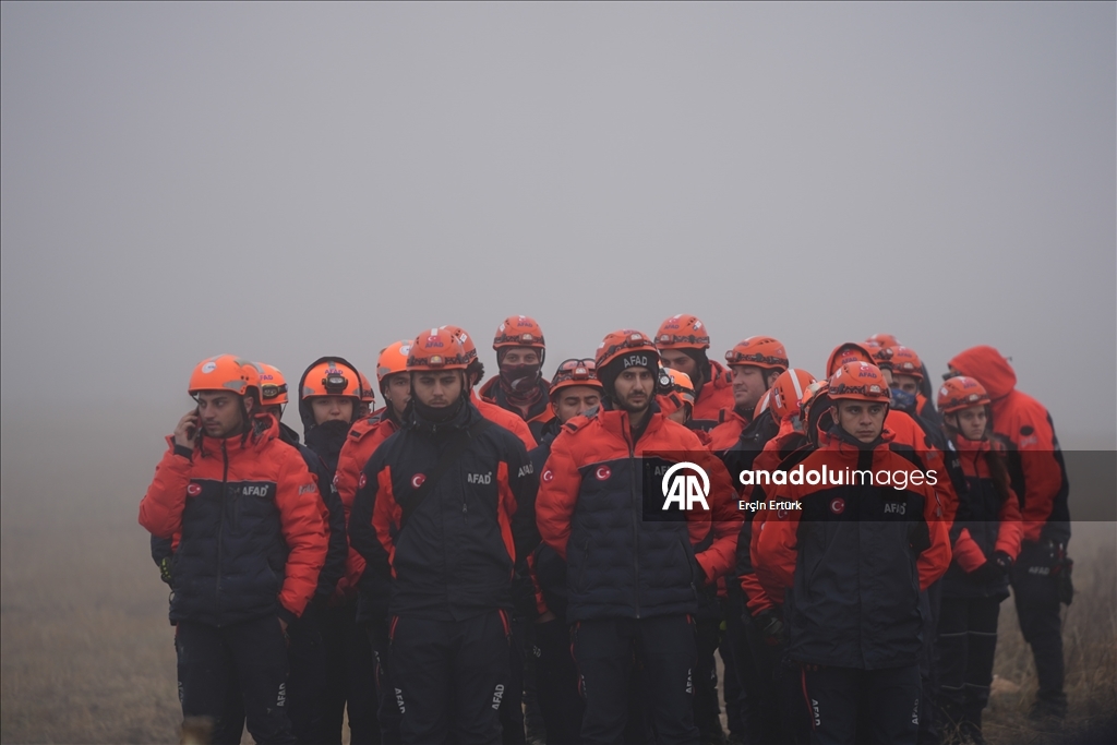 В Анкаре продолжаются работы на месте падения самолета с военной делегацией Ливии