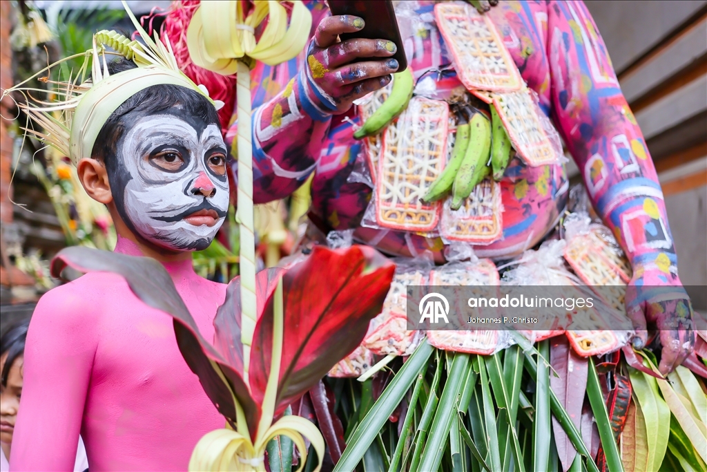 Bali'de geleneksel Ngerebeg ritüeli