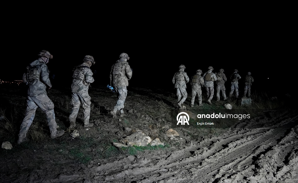 Oбнаружены обломки самолета, вылетевшего из аэропорта Эсенбога в Анкаре в направлении Триполи 15