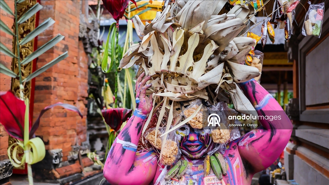 Bali'de geleneksel Ngerebeg ritüeli