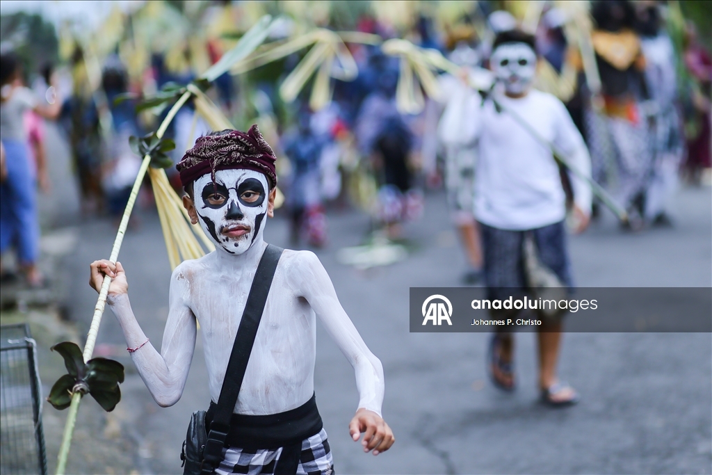 The colorful tradition of Ngerebeg in Bali