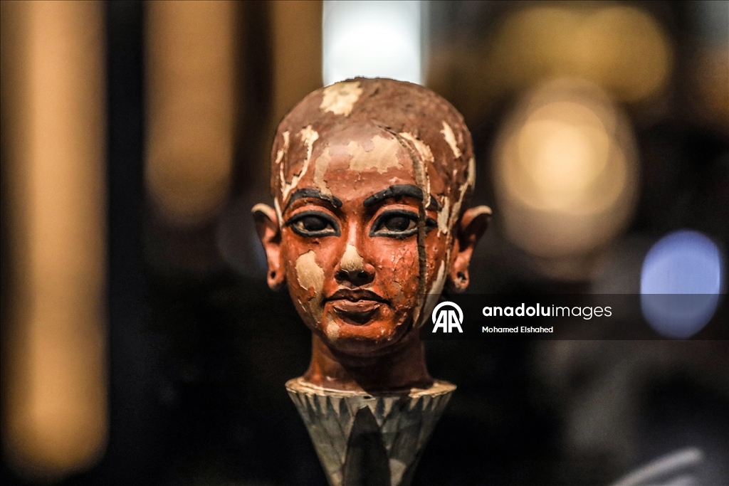 Antik çağa ışık tutan Büyük Mısır Müzesi ziyaretçi akınına uğruyor