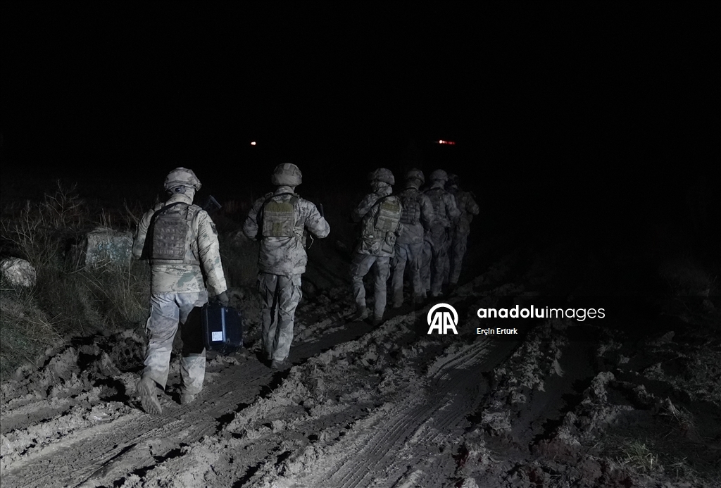 Oбнаружены обломки самолета, вылетевшего из аэропорта Эсенбога в Анкаре в направлении Триполи 8