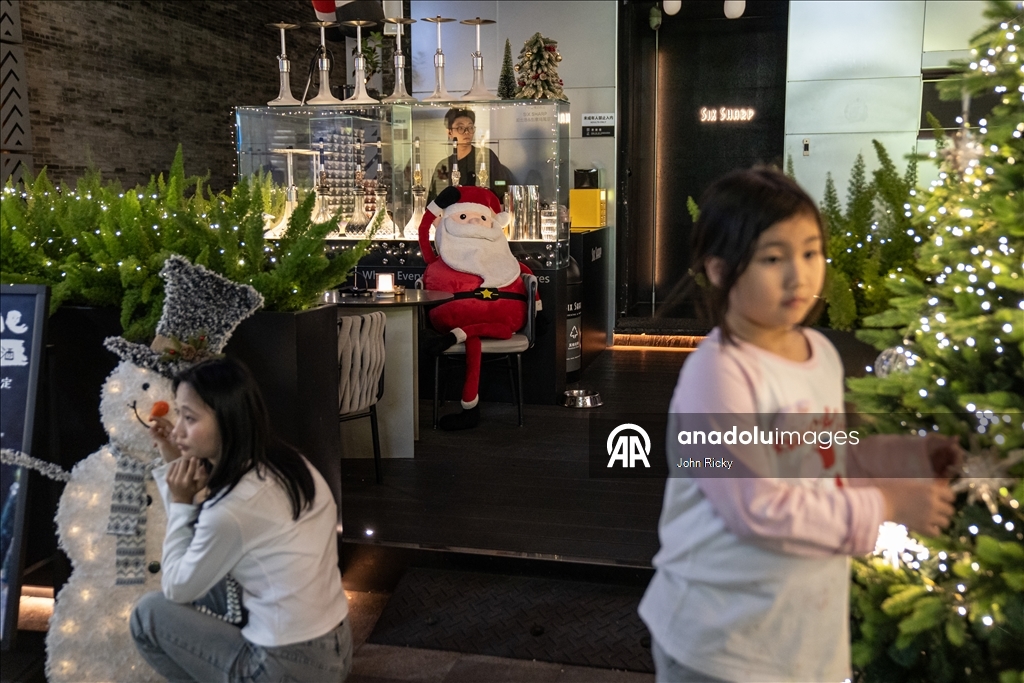 Guangzhou’da Noel atmosferi sokaklara yansıdı