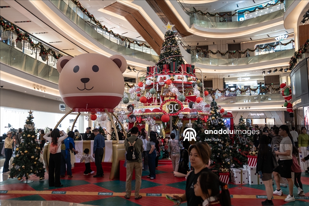 Guangzhou’da Noel atmosferi sokaklara yansıdı