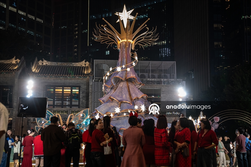 Guangzhou’da Noel atmosferi sokaklara yansıdı