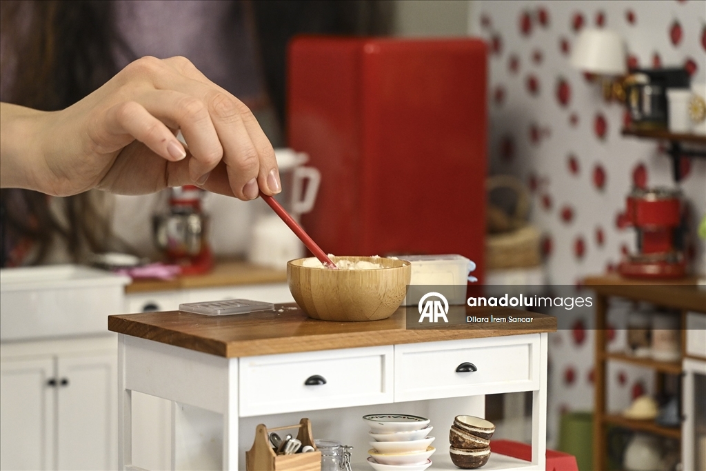 Minyatür mutfakta Türk ve dünya tatları "tek lokmalık" sunuma dönüşüyor