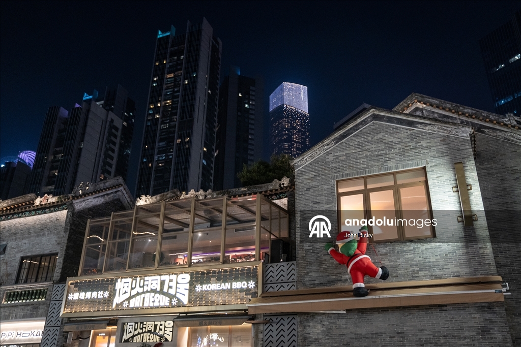 Guangzhou’da Noel atmosferi sokaklara yansıdı