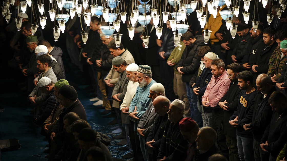 Regaip Kandili idrak edildi