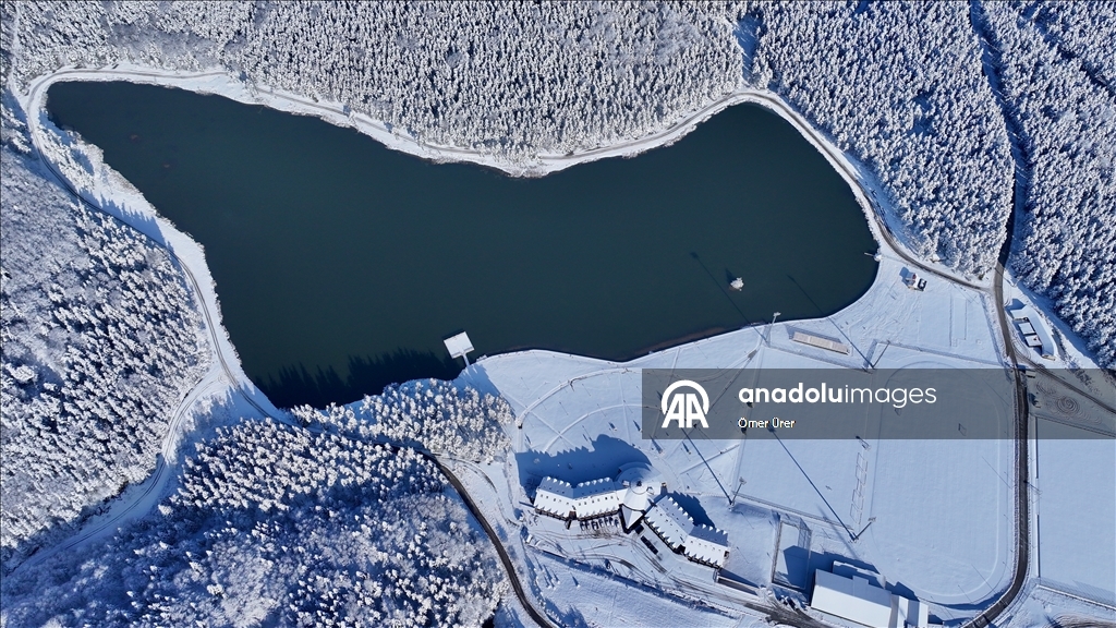 Плато Топук покрылось белым снежным покровом