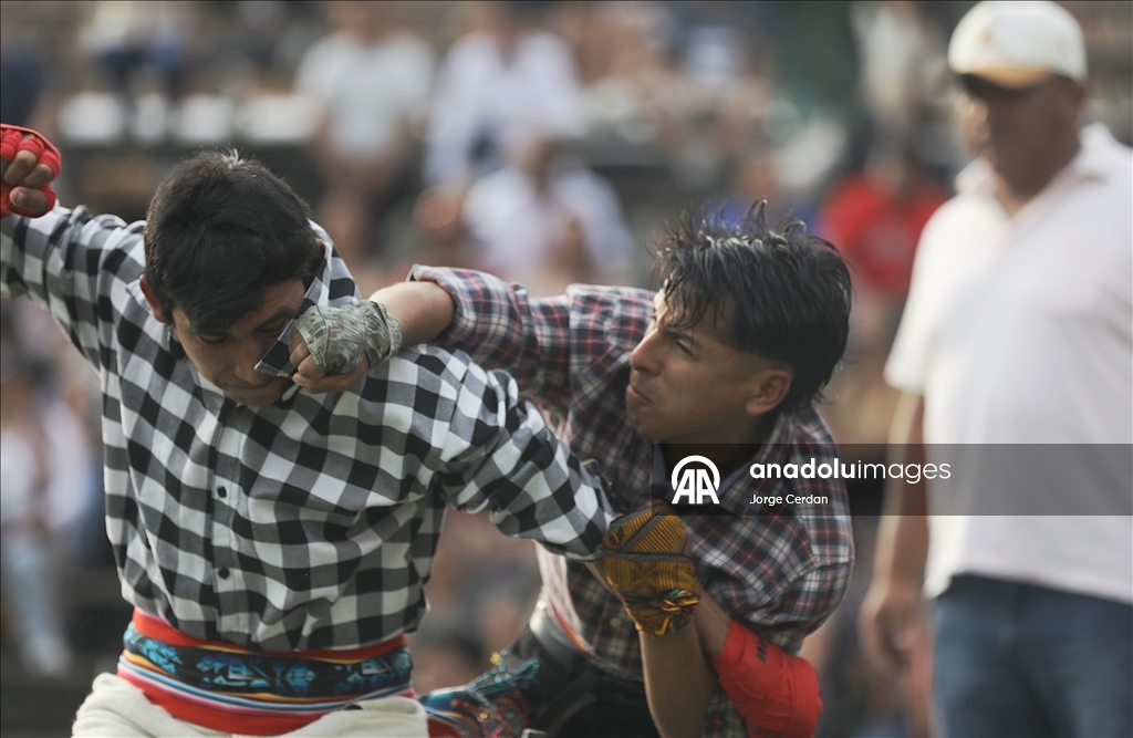 В Перу прошел фестиваль по боям без правил Таканакуй