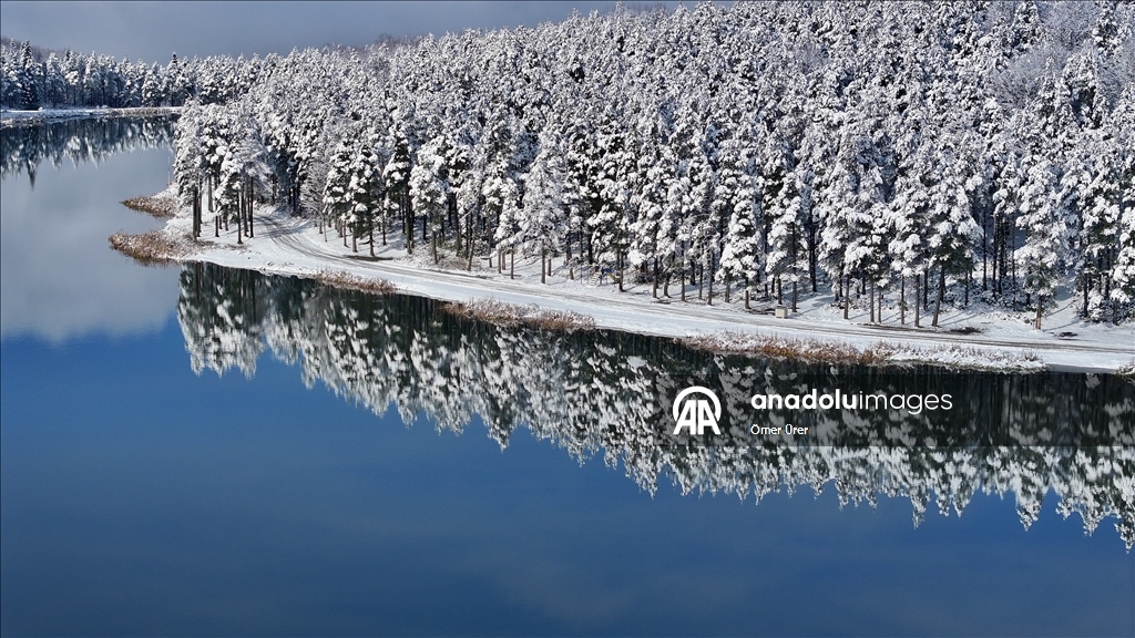 Плато Топук покрылось белым снежным покровом