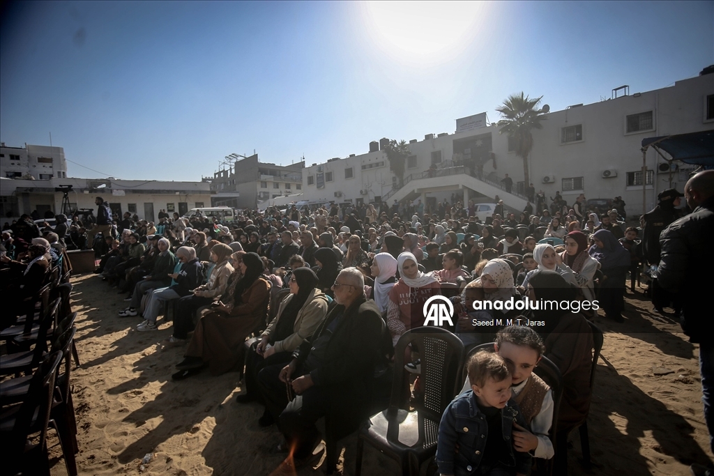 مدينة غزة.. حفل تخرج 168 طبيبًا فلسطينيا بمجمع الشفاء "المدمّر"