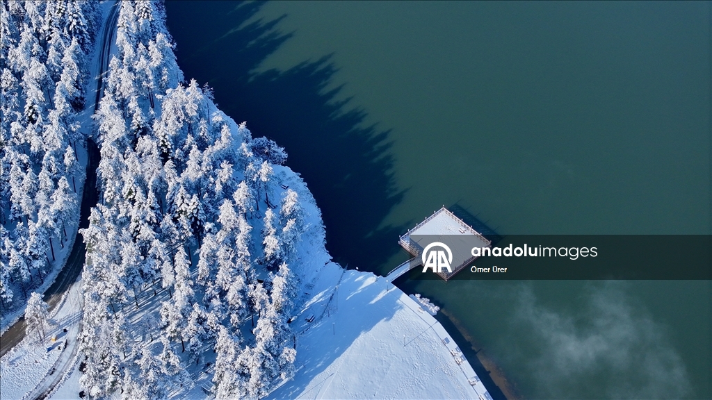 Плато Топук покрылось белым снежным покровом