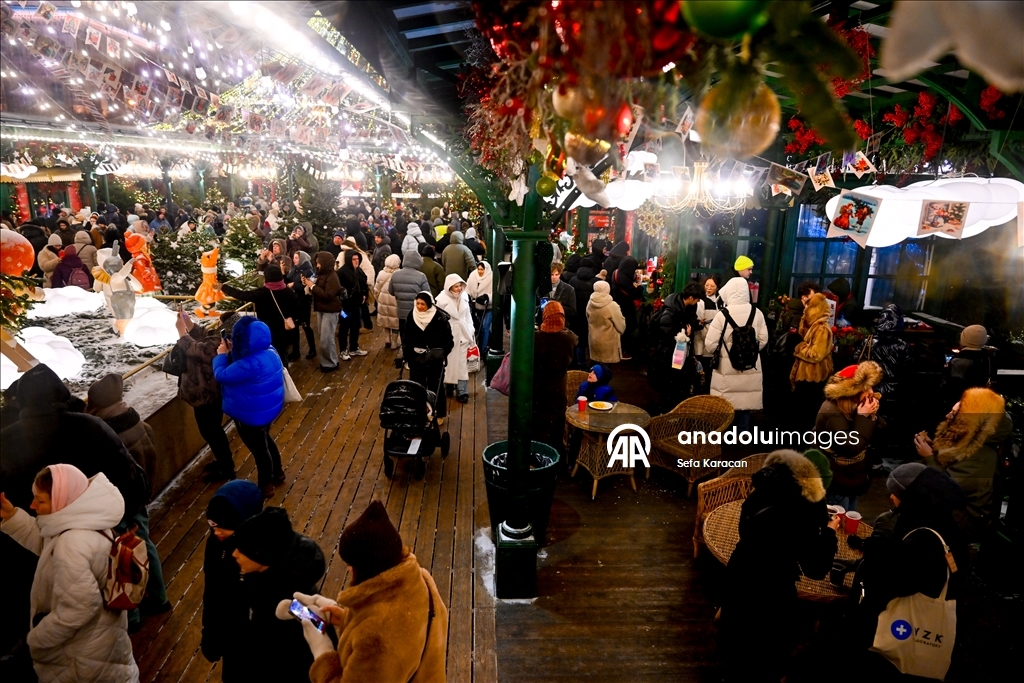 موسكو تتزين بالأضواء لاستقبال العام الجديد