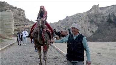 Ortaokul mezunu Cemalettin Yavuz, Kapadokya'yı 9 dilde dünyaya tanıtıyor