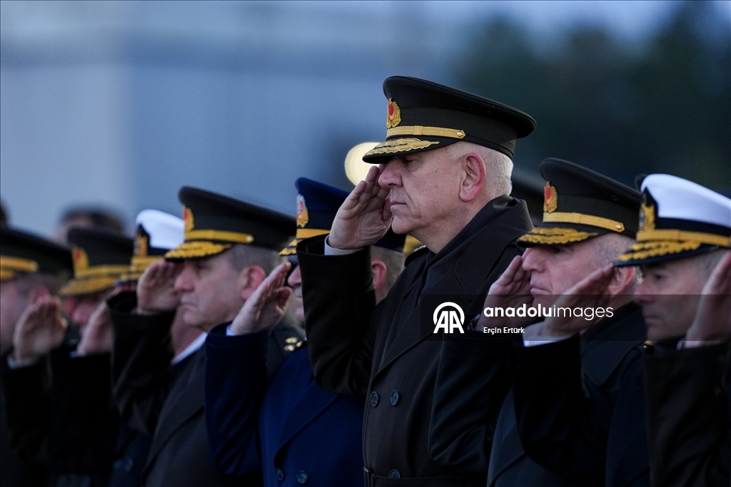 В Турции состоялась церемония в память о погибших при крушении самолета под Анкарой