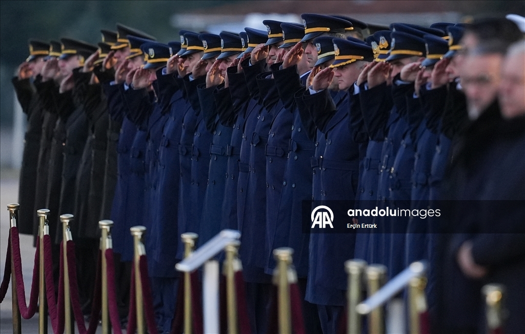 В Турции состоялась церемония в память о погибших при крушении самолета под Анкарой