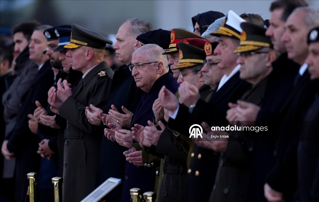 В Турции состоялась церемония в память о погибших при крушении самолета под Анкарой