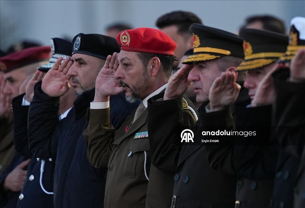 В Турции состоялась церемония в память о погибших при крушении самолета под Анкарой