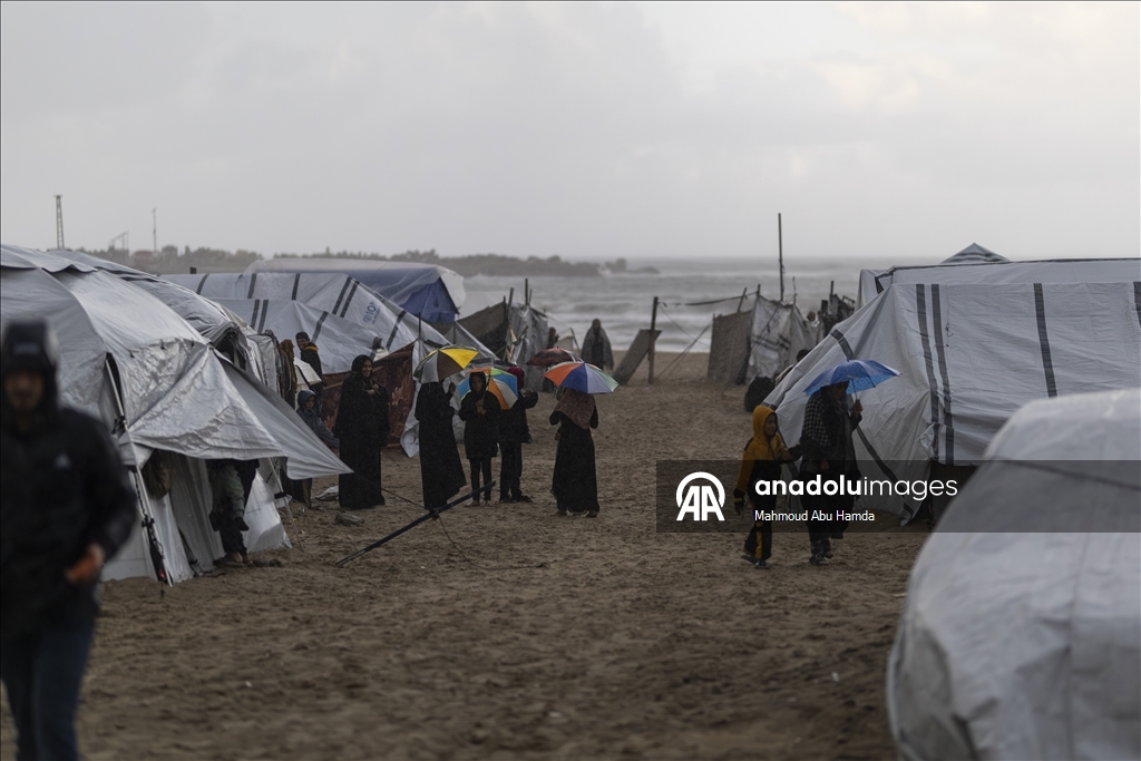 Неблагоприятные погодные условия усугубляют жизнь в Газе