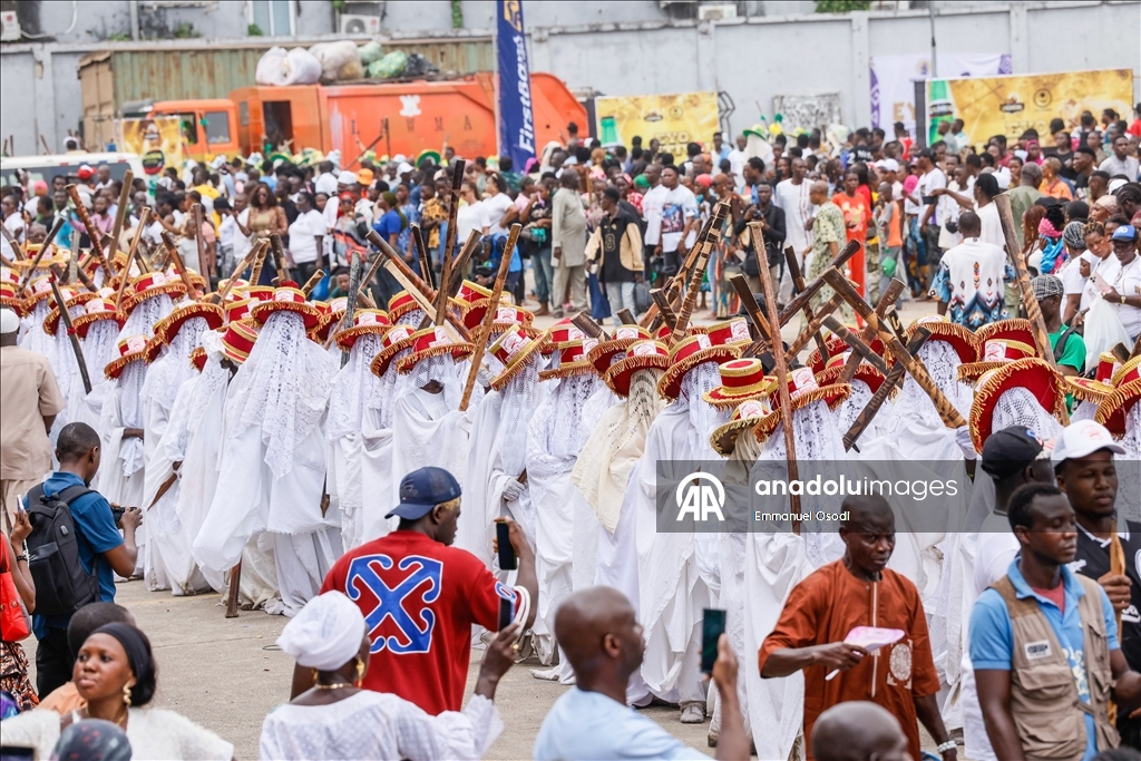В Нигерии прошел традиционный фестиваль «Эйо»