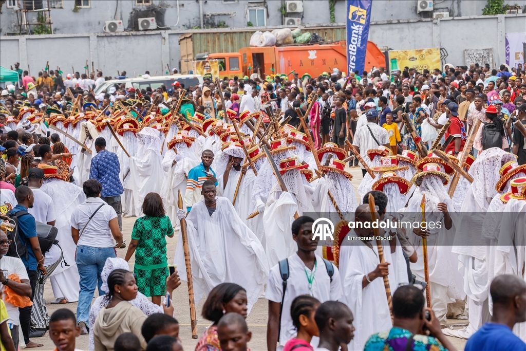 В Нигерии прошел традиционный фестиваль «Эйо»