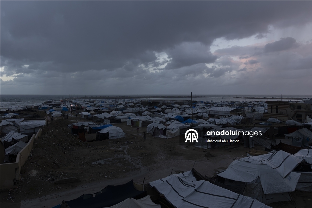 Неблагоприятные погодные условия усугубляют жизнь в Газе