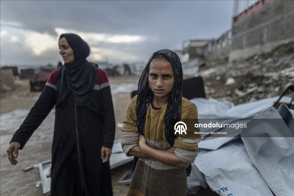 Gazze’de olumsuz hava koşulları hayatı olumsuz etkiliyor