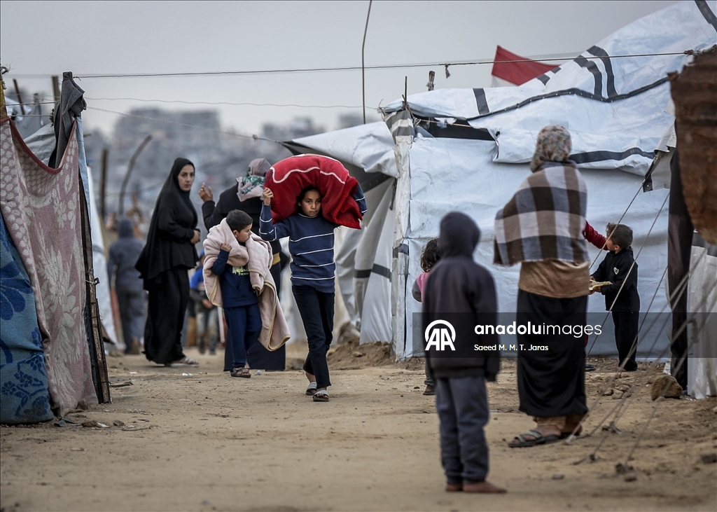 Gazze’de kış şartları Filistinlilerin yaşamını zorlaştırıyor