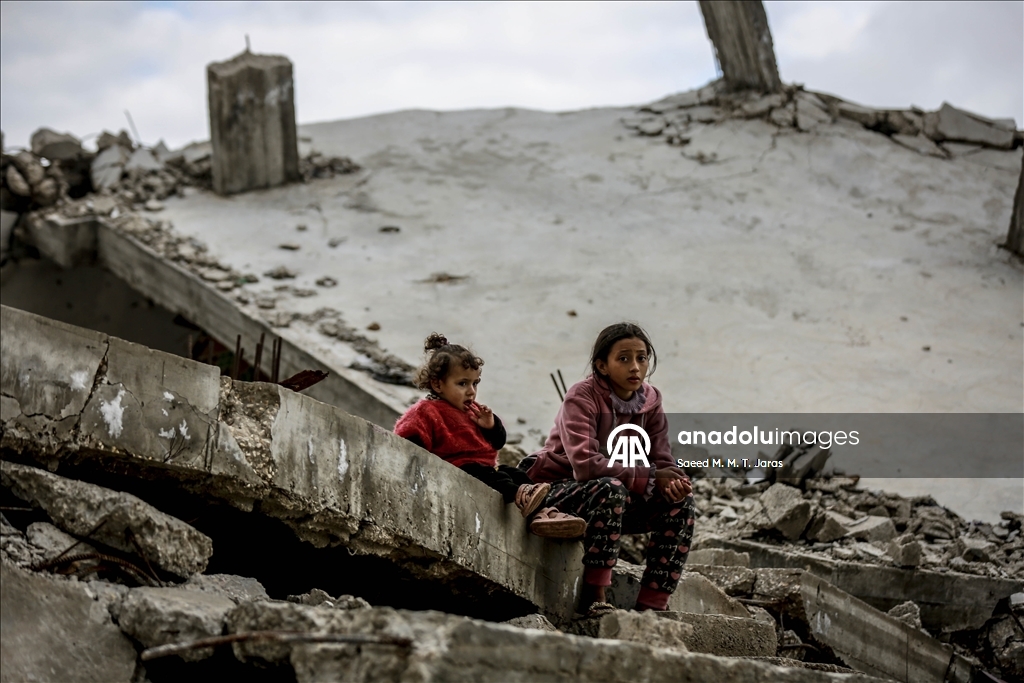 Gazze’de kış şartları Filistinlilerin yaşamını zorlaştırıyor