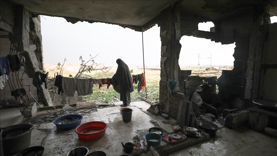 Gazze'deki Nuseyrat Kampı’nda yıkımın gölgesinde günlük yaşam