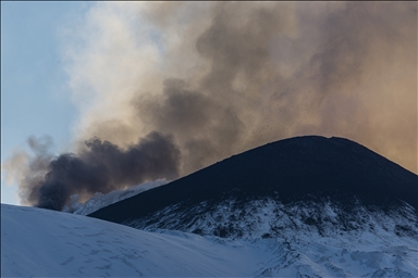 Вулканическая активность Этны продолжается