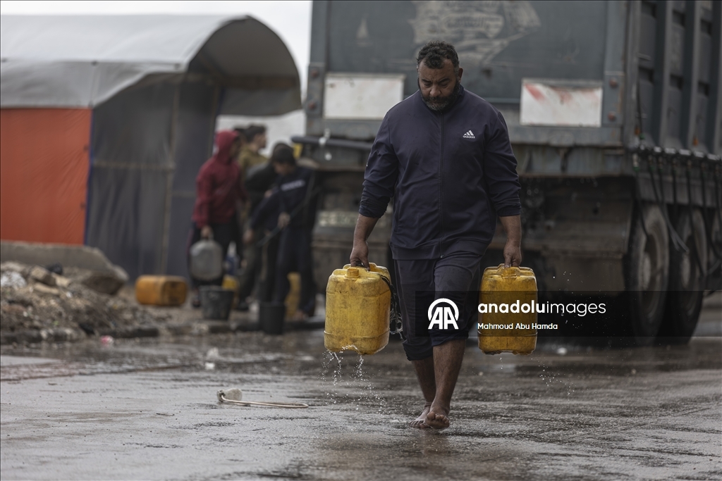 Gazze'de temiz su krizi devam ediyor