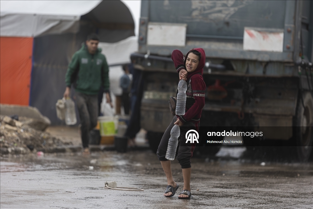 Gazze'de temiz su krizi devam ediyor