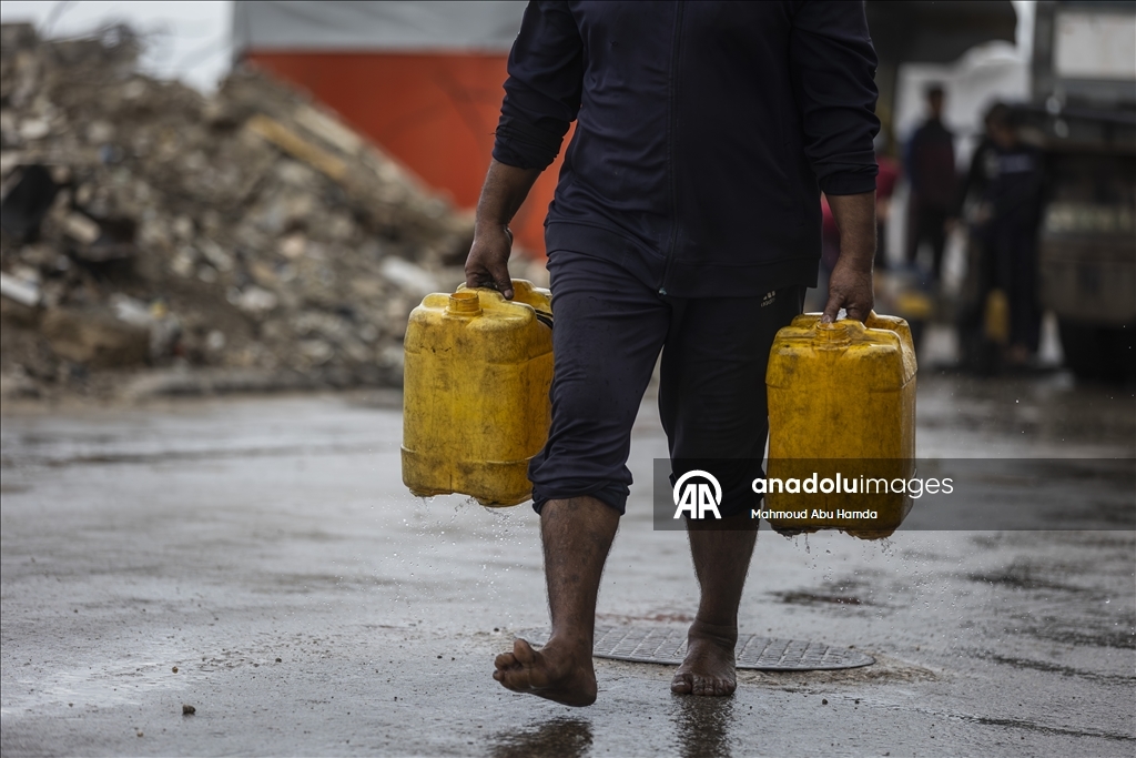 Gazze'de temiz su krizi devam ediyor