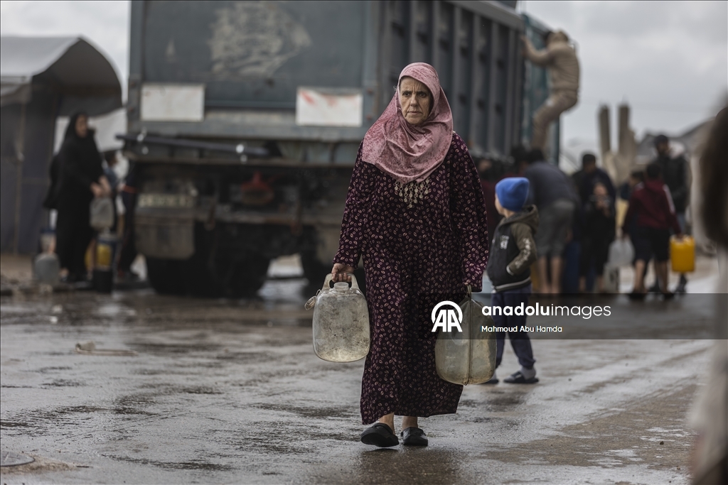 Gazze'de temiz su krizi devam ediyor