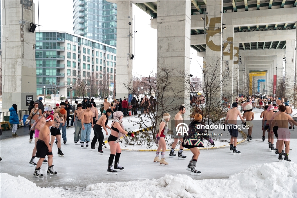 В Торонто прошел турнир по фигурному катанию Polar Bear Skate