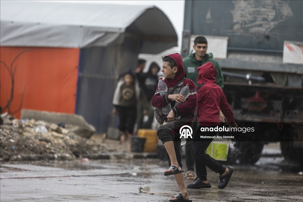 Gazze'de temiz su krizi devam ediyor