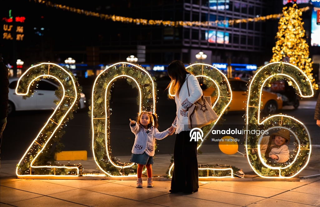 Başkentte yılbaşı hazırlıkları