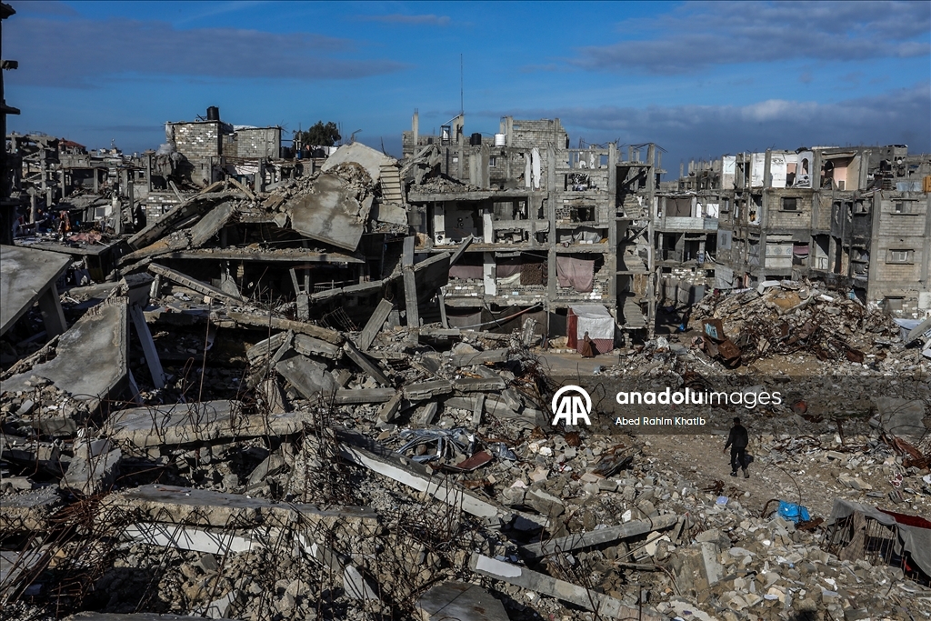 Повседневная жизнь в Хан-Юнусе на фоне разрушений