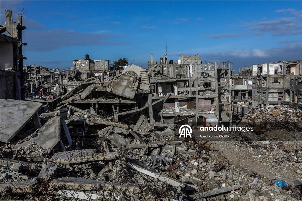 Повседневная жизнь в Хан-Юнусе на фоне разрушений