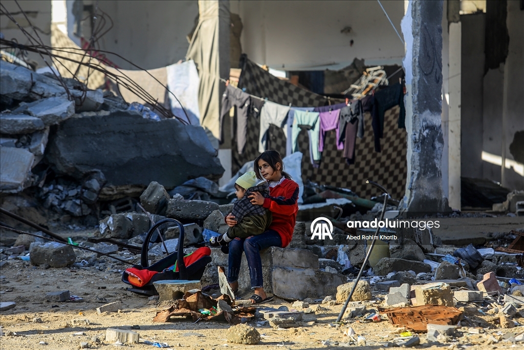 Han Yunus'ta yıkımın gölgesinde günlük yaşam