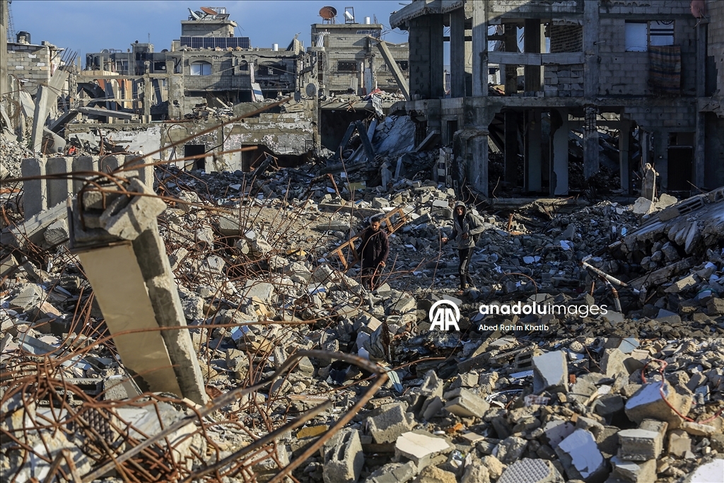 Повседневная жизнь в Хан-Юнусе на фоне разрушений