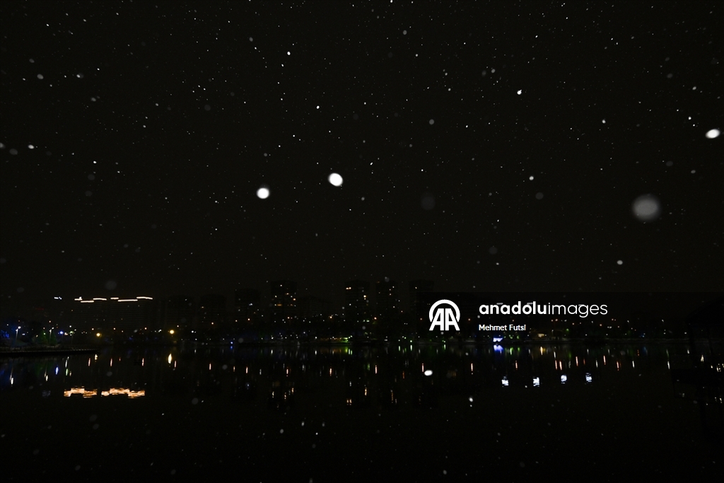 Ankara'nın yüksek kesimlerinde kar yağışı etkili oldu