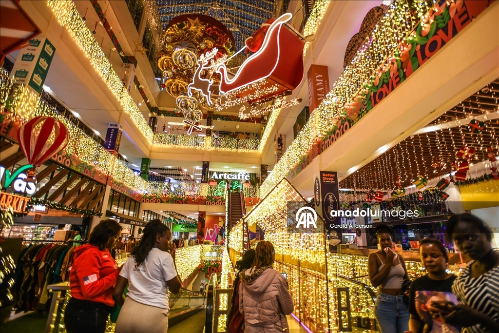 Подготовка к Новому году в Кении