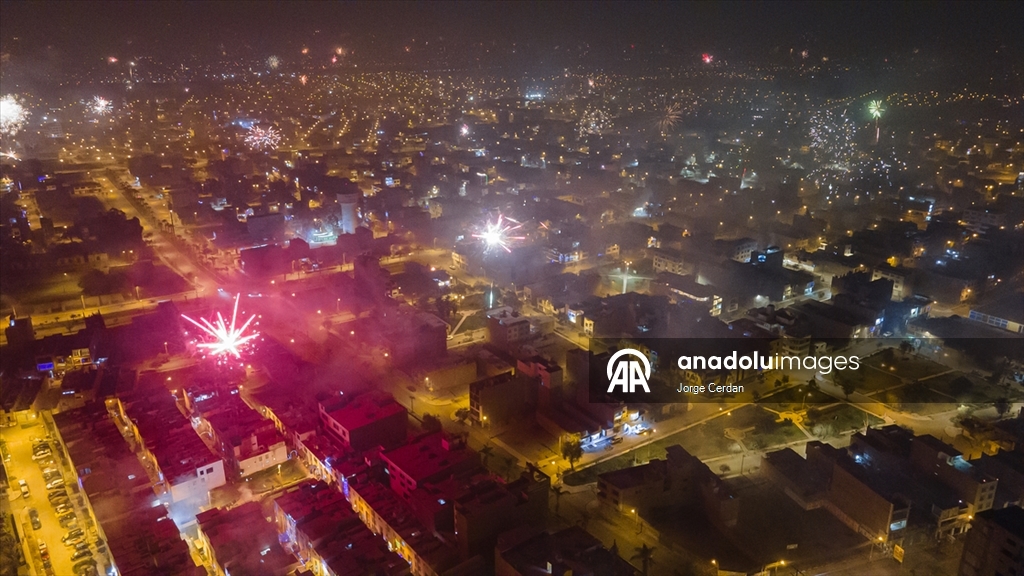 Dünya yeni yılı coşkuyla karşıladı