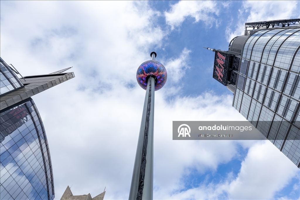 В Нью-Йорке прошел тест новогоднего шара Times Square