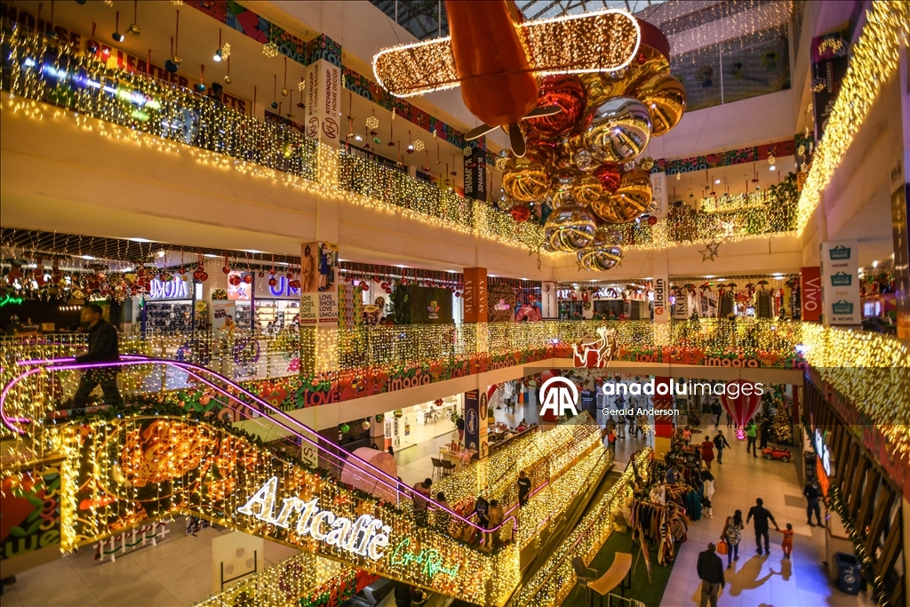 Подготовка к Новому году в Кении