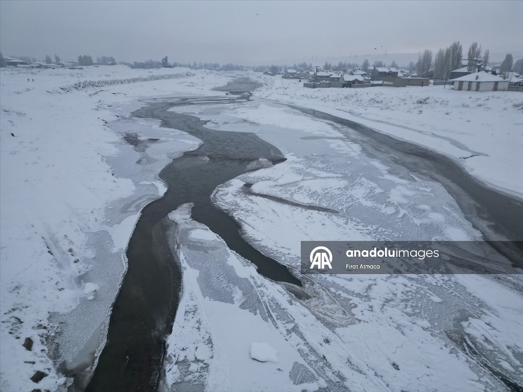 Yurdun birçok ilinde kar etkili oluyor